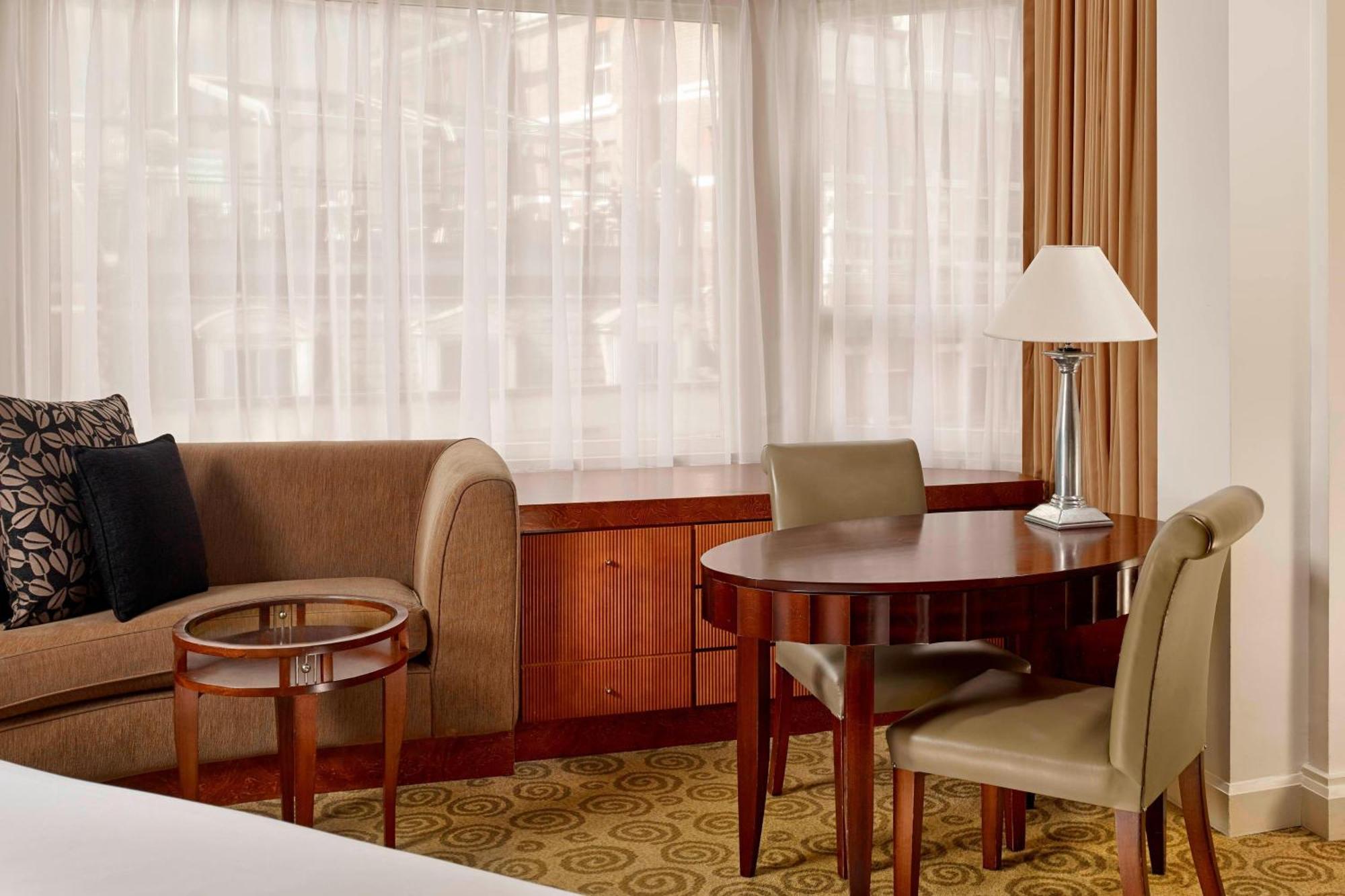 The Park Tower Knightsbridge, A Luxury Collection Hotel, Londres